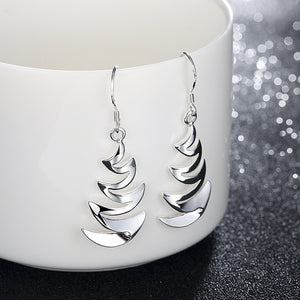 18K White Gold Plated Zig-Zag Drop Earring