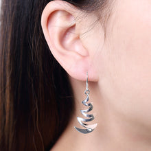 Load image into Gallery viewer, 18K White Gold Plated Zig-Zag Drop Earring